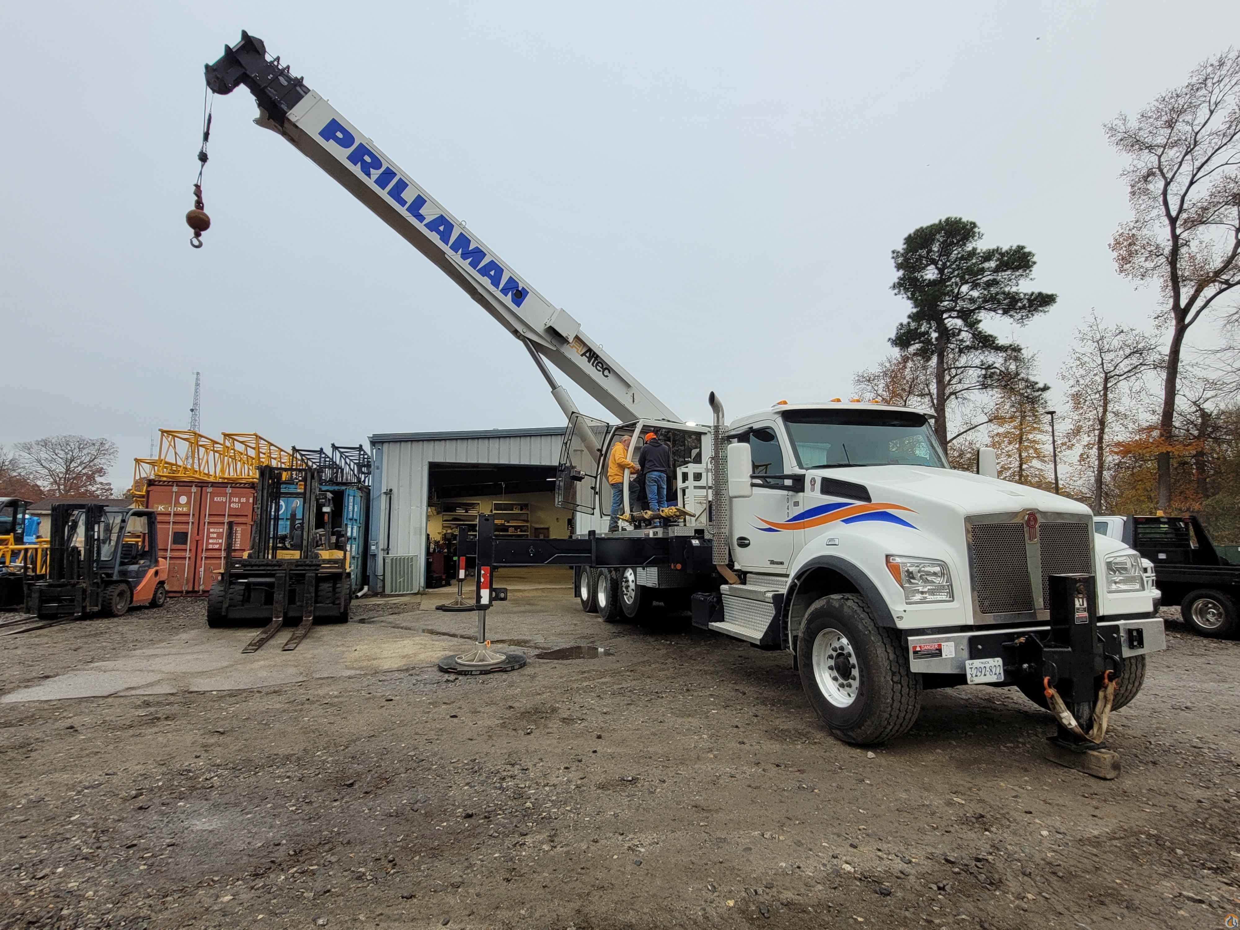 2019 Altec AC38-127S