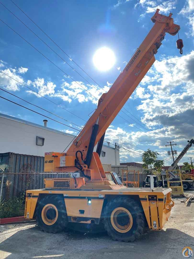 2018 Broderson IC-400-3A