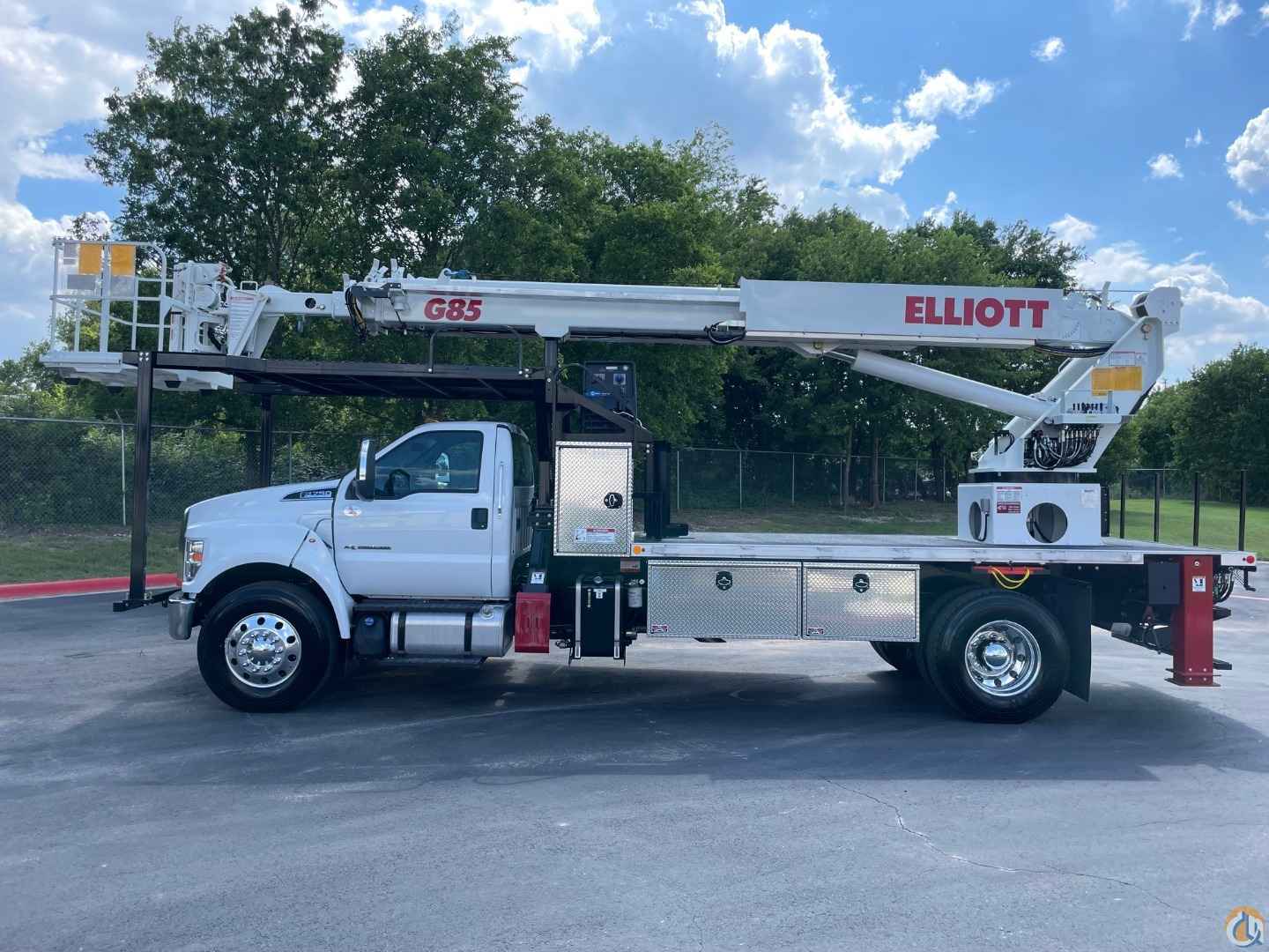 2022 Elliott G85R