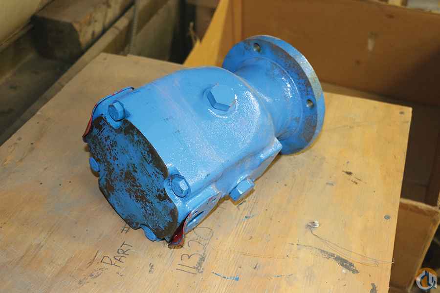 714979-RB - Vickers Swing Motor, No Relief Fits American 11250