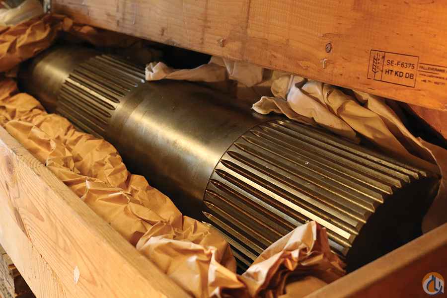 616827 - Drive Tumbler Shaft