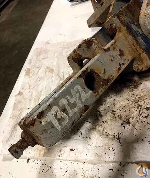 73242-U - Converter Control Bracket