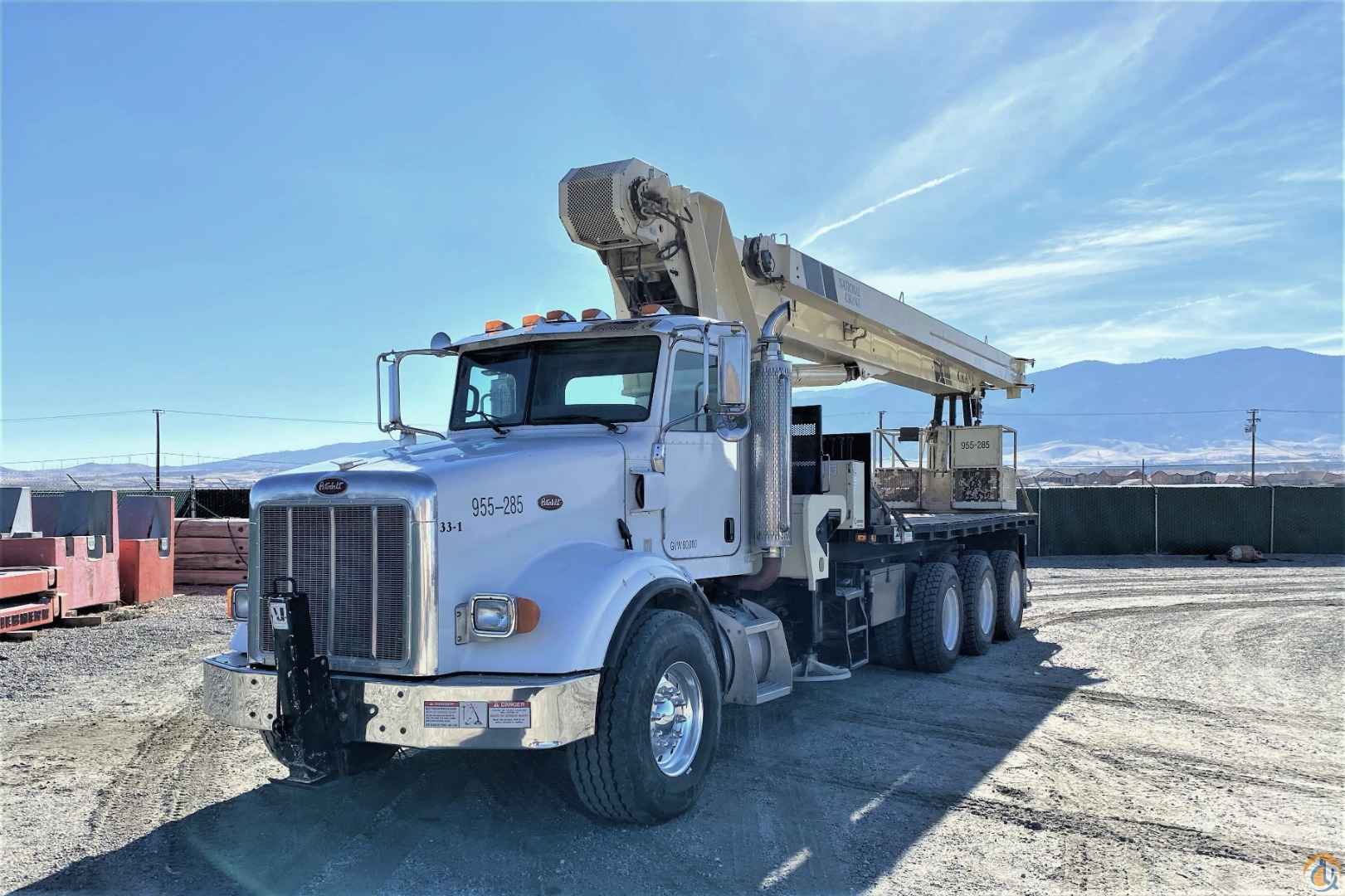 2005 National 14127H