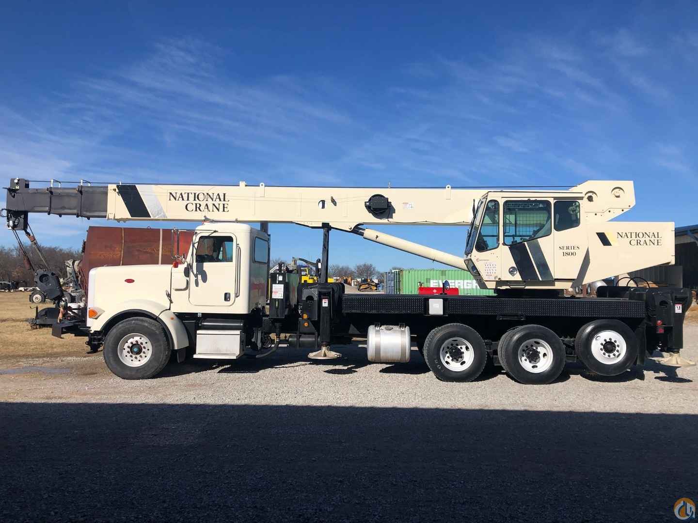2009 National 1800 Peterbilt chassis