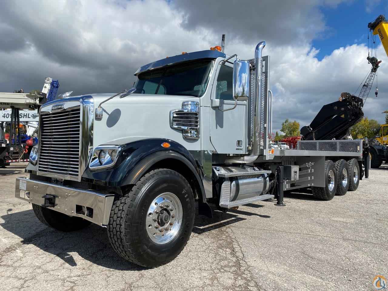 2012 Freightliner Coronado 122SD with Palfinger PK32080 knuckle boom