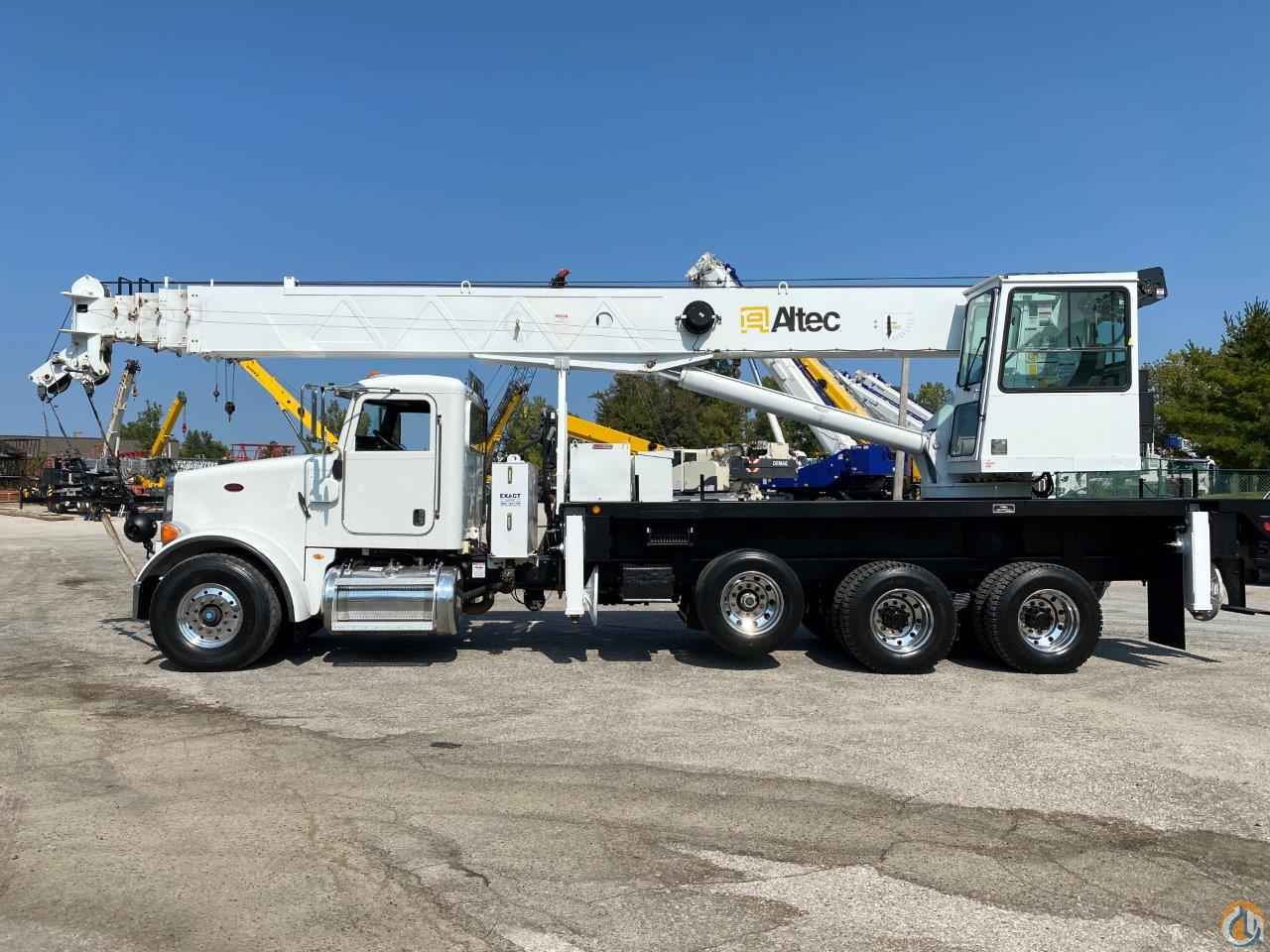2011 Altec AC38-127S