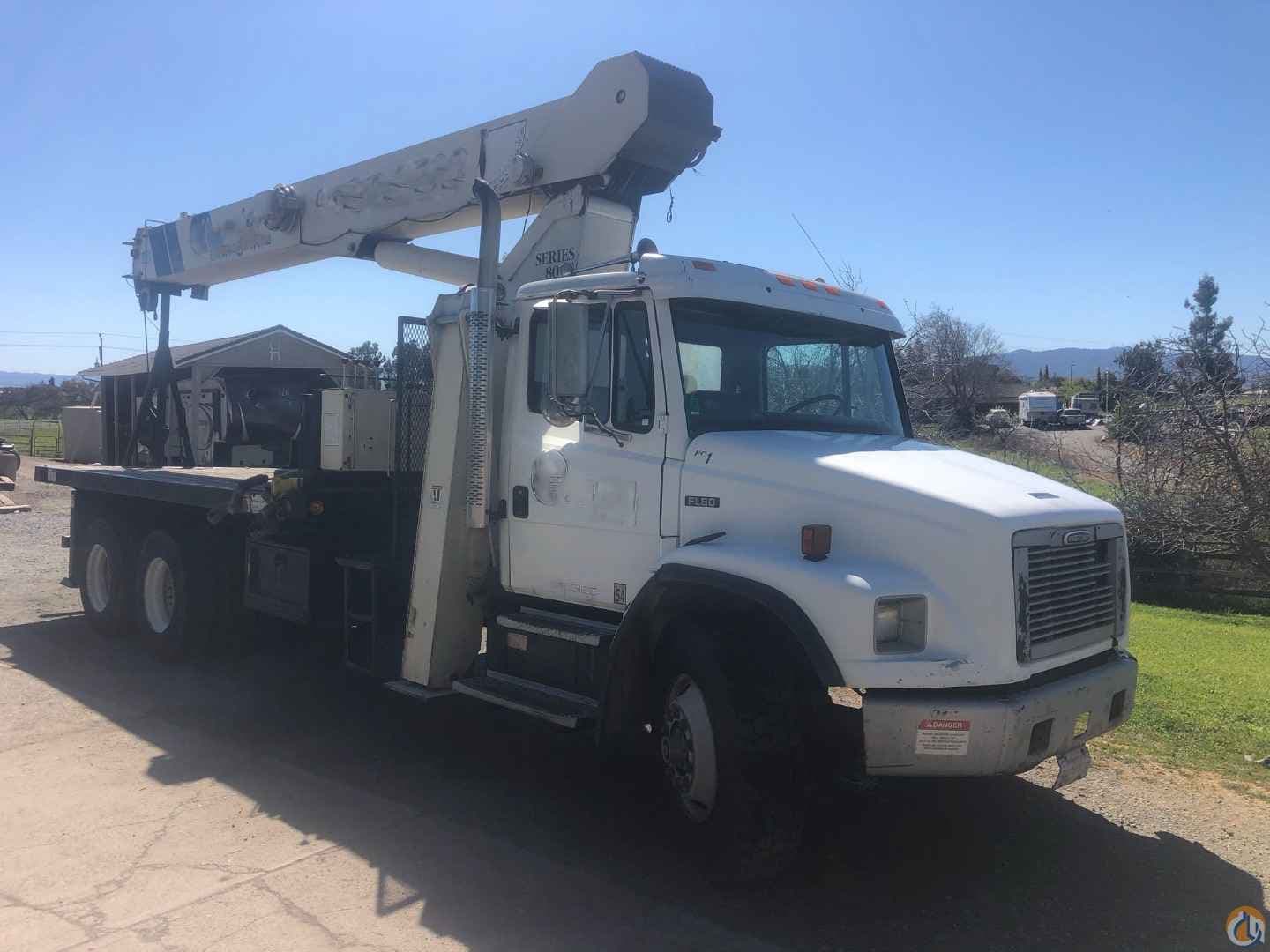 21 ton National 800C/880C boom truck