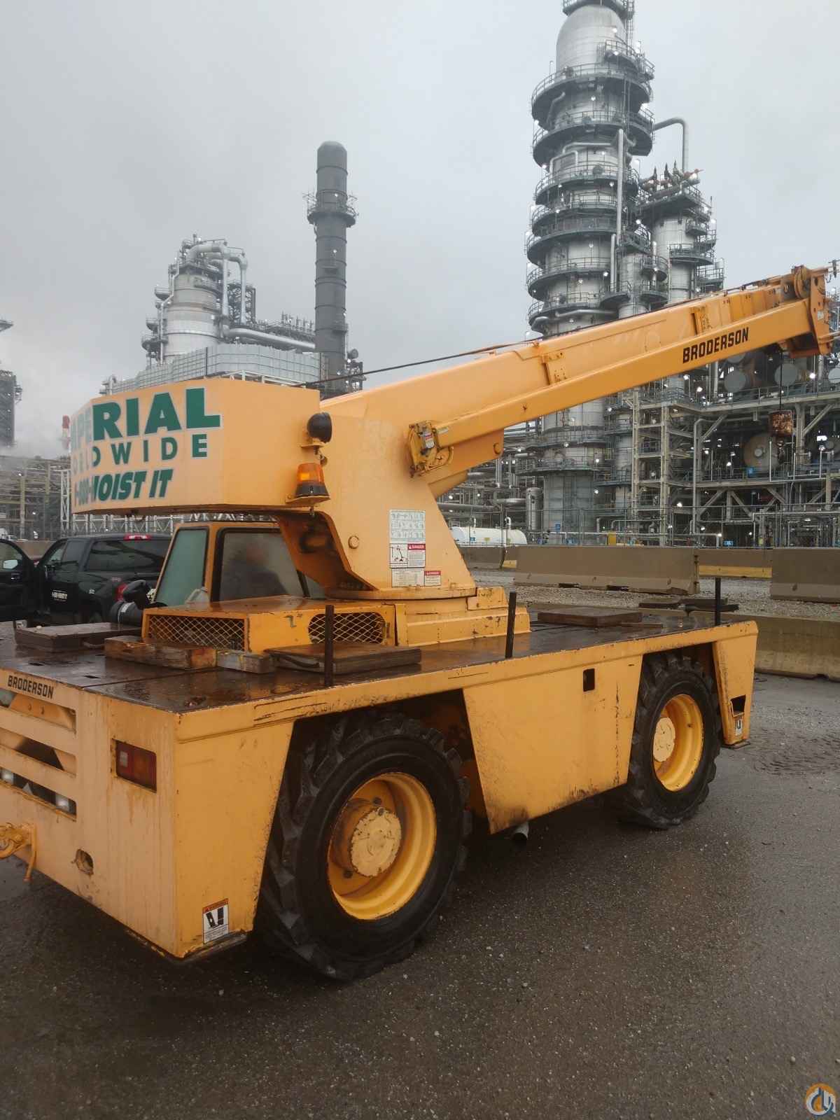 2008 Broderson IC-200-3F