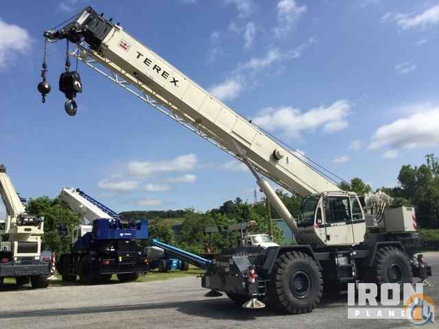 2015 Terex RT555 Rough Terrain Crane