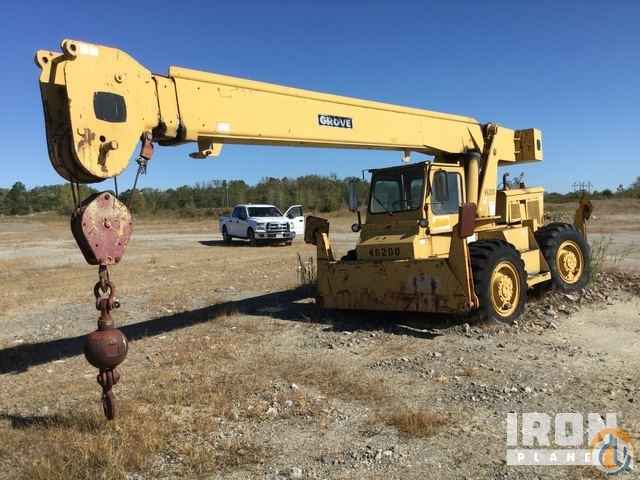 Grove RT-58 Rough Terrain Crane