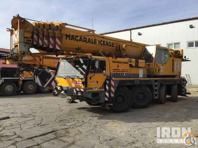 1997 Liebherr LTM1090-2 All Terrain Crane