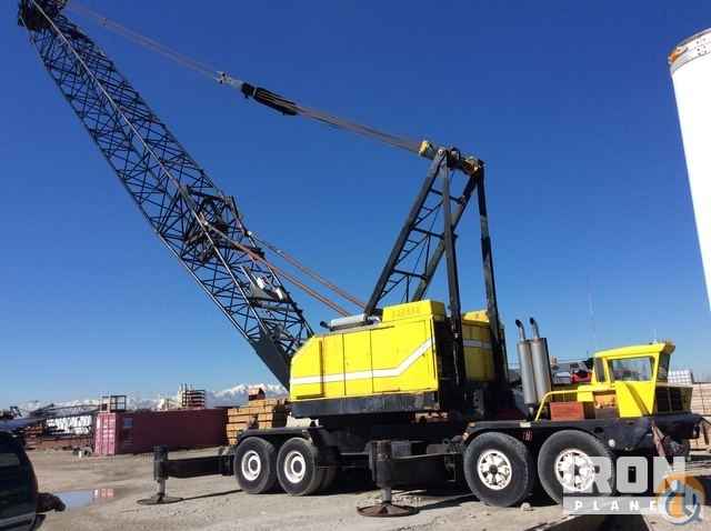 1975 American 8460 Lattice-Boom Truck Crane