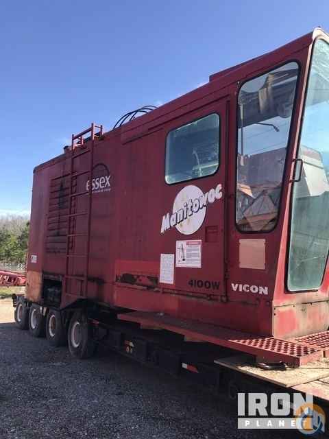 1981 Manitowoc 4100W-II 230 Ton Lattice-Boom Crawler Crane