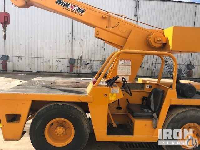 1995 Broderson IC801D Carry Deck Crane