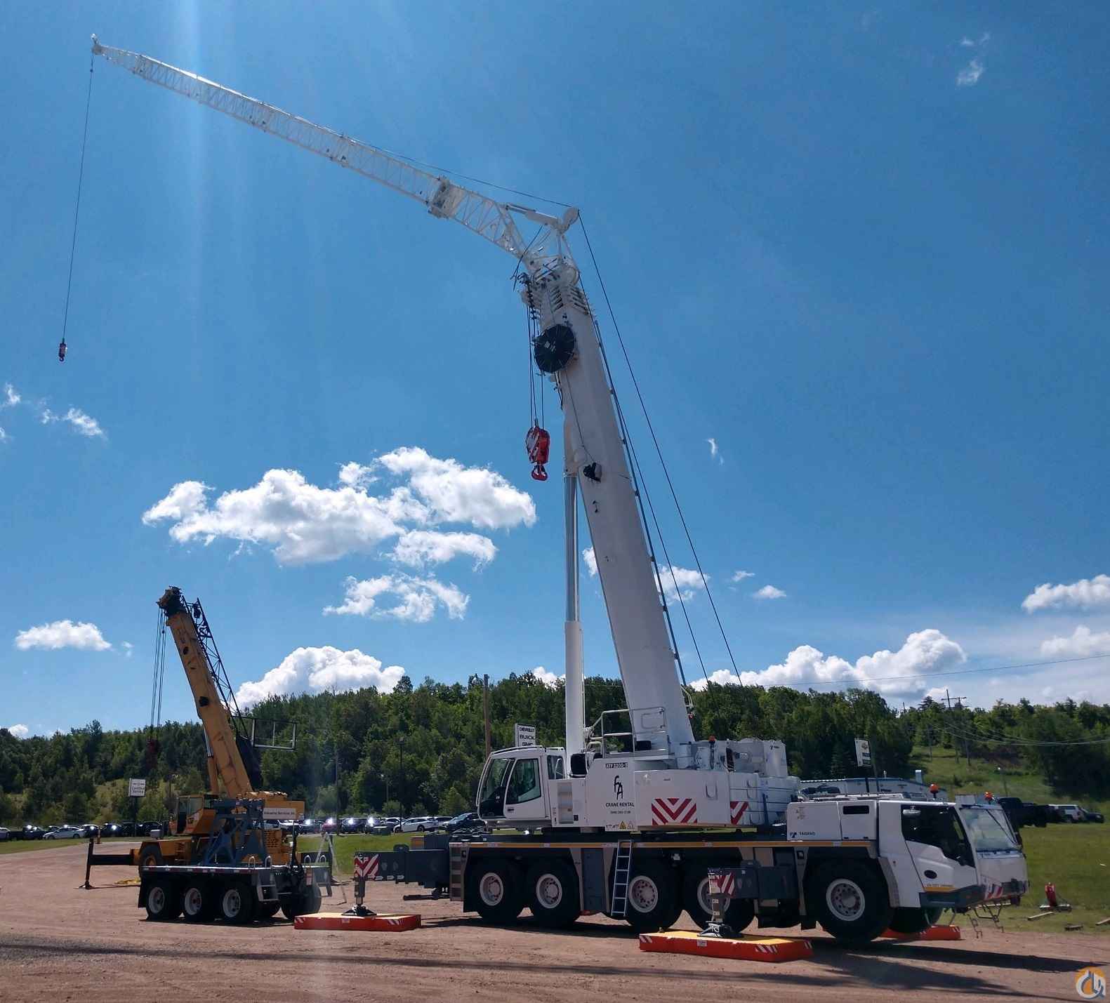 2019 Tadano ATF 220G-5 with Boom Dolly