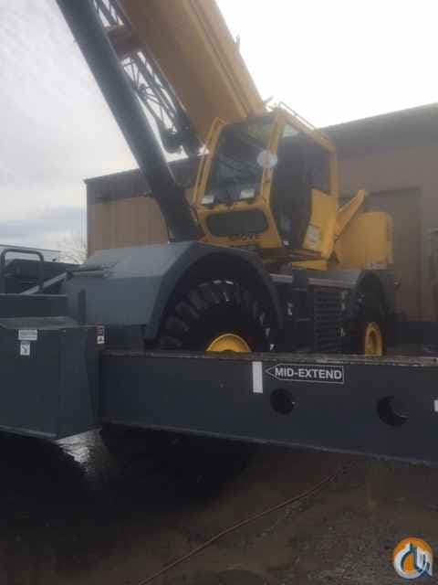 2012 Grove RT890E-2