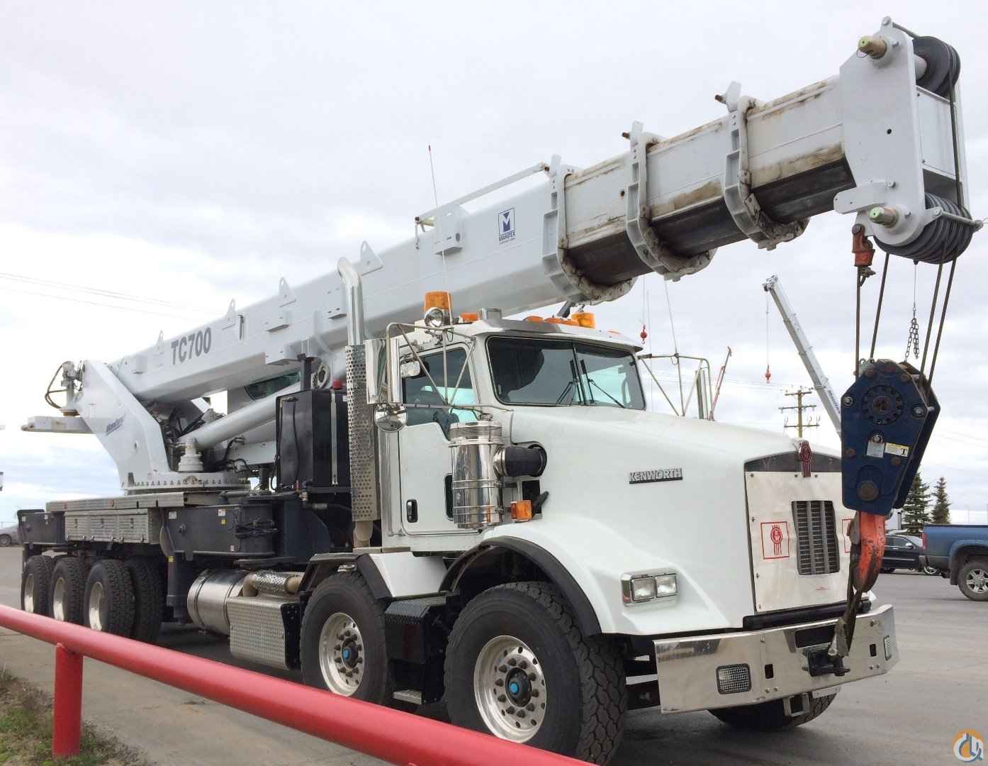 2013 MANITEX TC700 WITH SWING-AWAY JIB