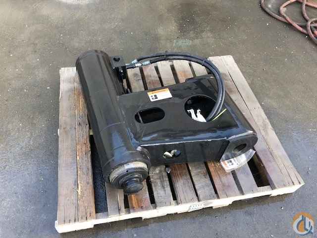MANITOWOC Hydraulic Cylinder # 810017760