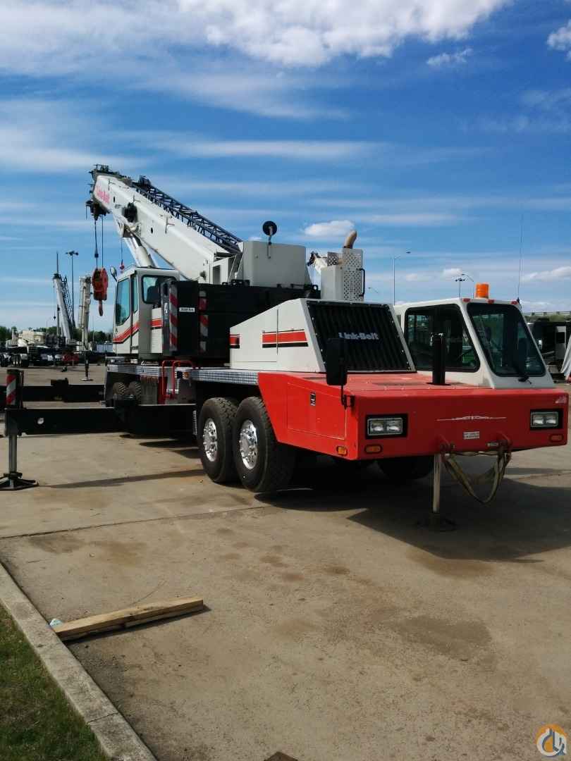 2011 Linkbelt HTC86100 100 ton truck crane