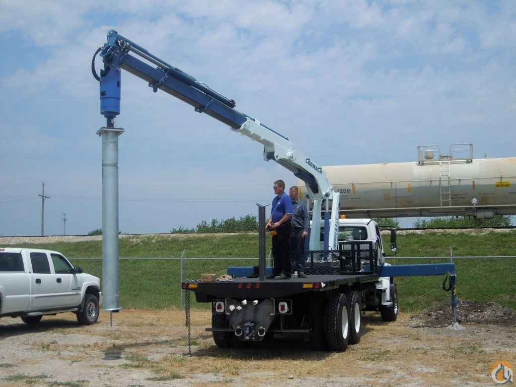 New Cormach 28200E6 knuckle boom crane (unmounted)