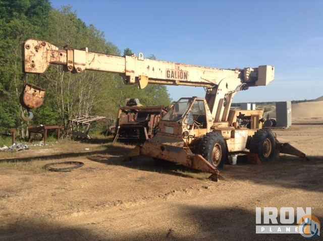 Galion D93292 Rough Terrain Crane