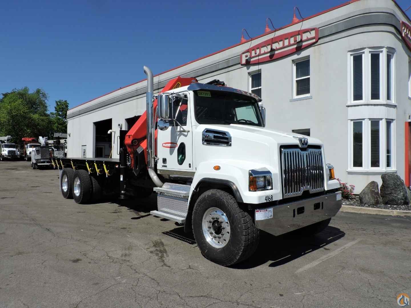 PK33002- EH, 2018 Western Star 4700SF