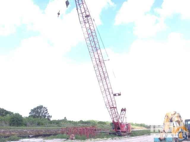 1985 Manitowoc 4100W Vicon Series II Lattice-Boom Crawler Crane