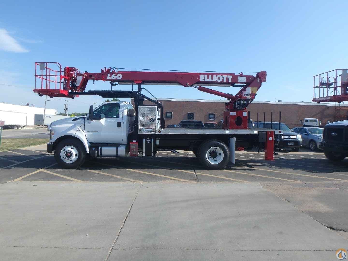 Elliott L60R on 2018 Ford F750, diesel engine