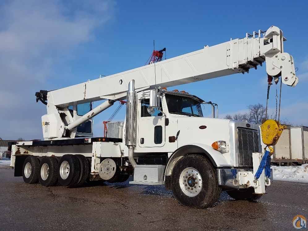 Altec AC38-127S on 2010 Peterbilt 365