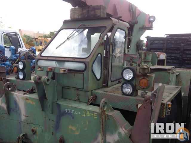 1969 Hanson H-446 Rough Terrain Crane