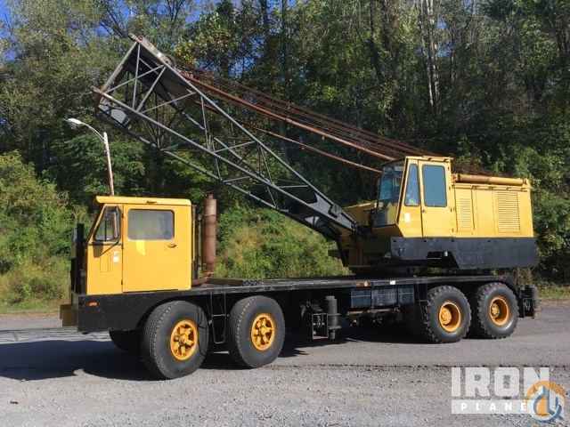 1975 Lima 550-TC Lattice-Boom Truck Crane