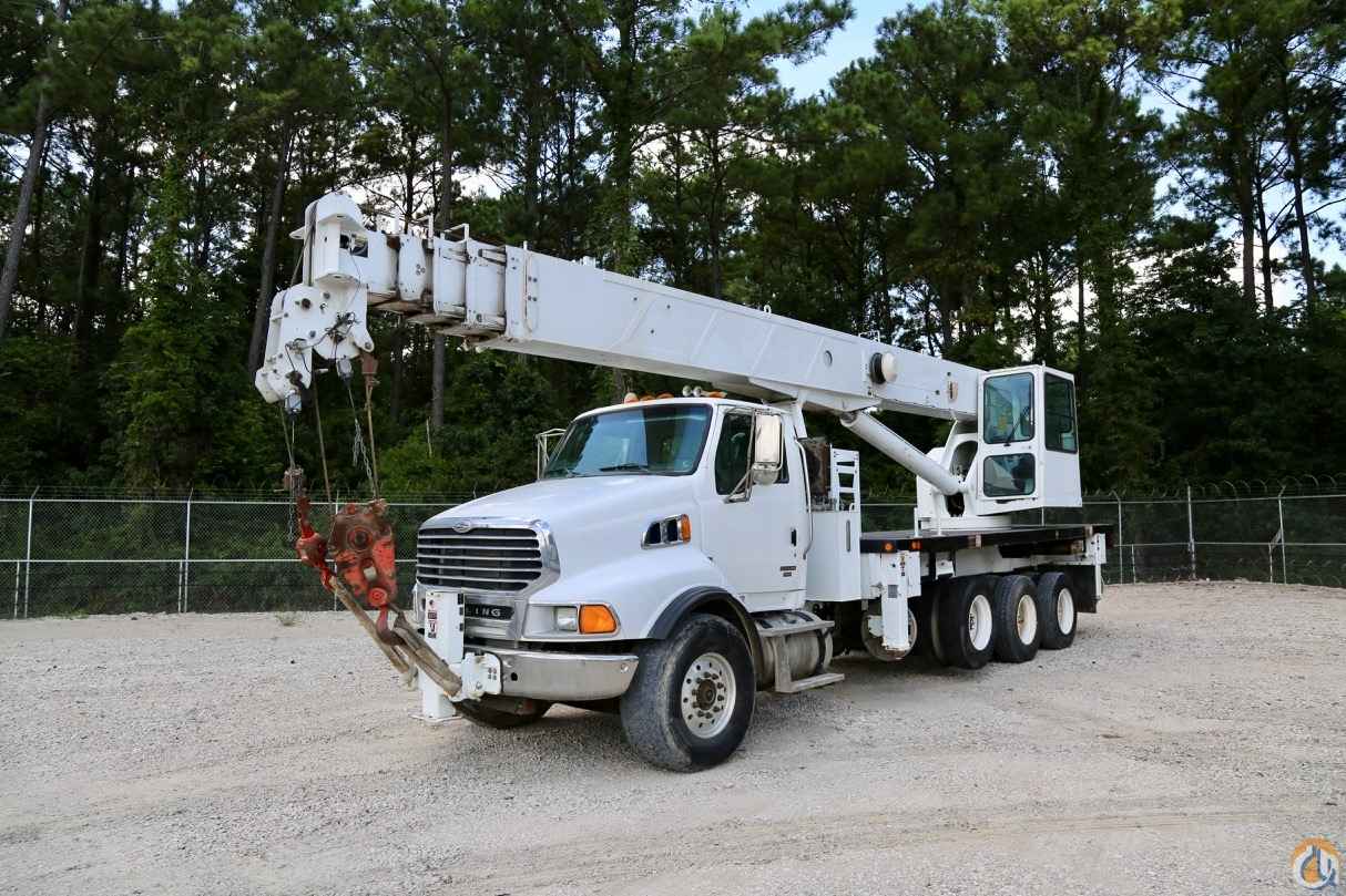 Used Altec AC38-127S mounted to 2008 Sterling LT7500 chassis