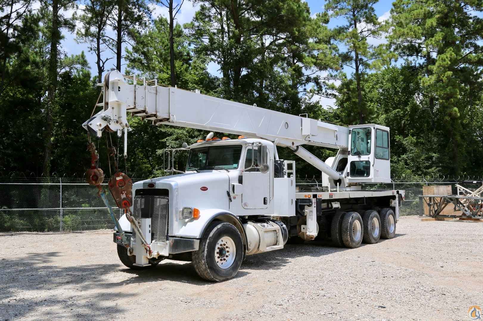 Used Altec AC38-127S-HL-SWS mounted to 2012 Peterbilt 365 chassis