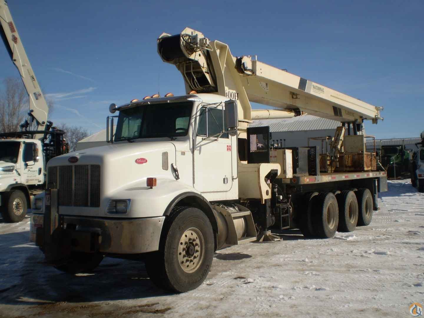 Used National 14127H/1400H 33-ton boom truck mounted to 2004 Peterbilt 330 chassis