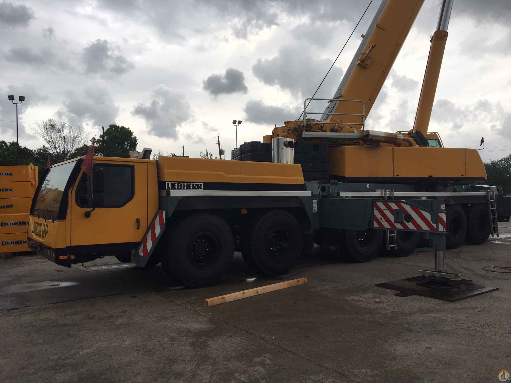 Liebherr LTM 1250-6.1