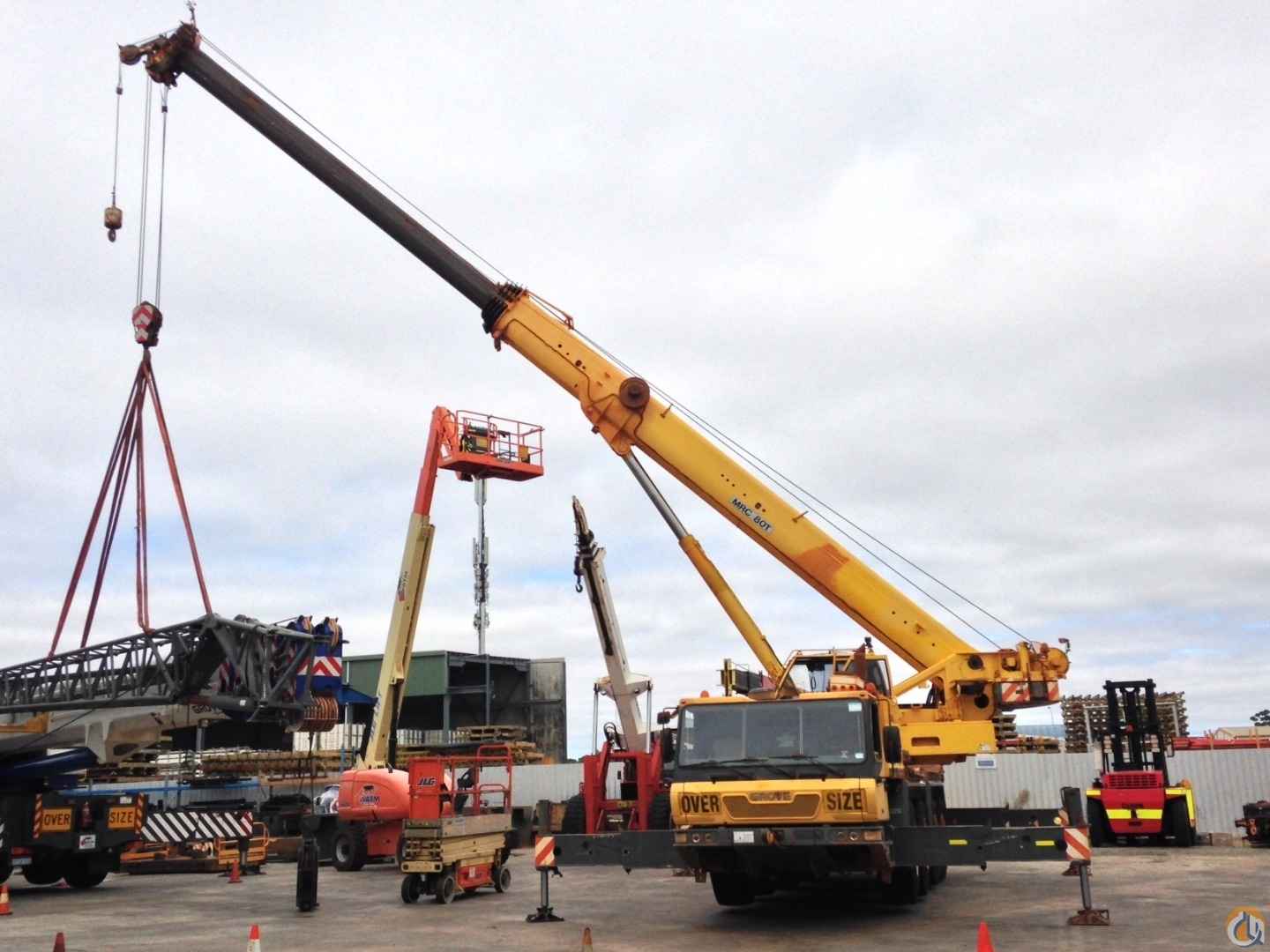 Low-hours 80T Grove all-terrain for sale!