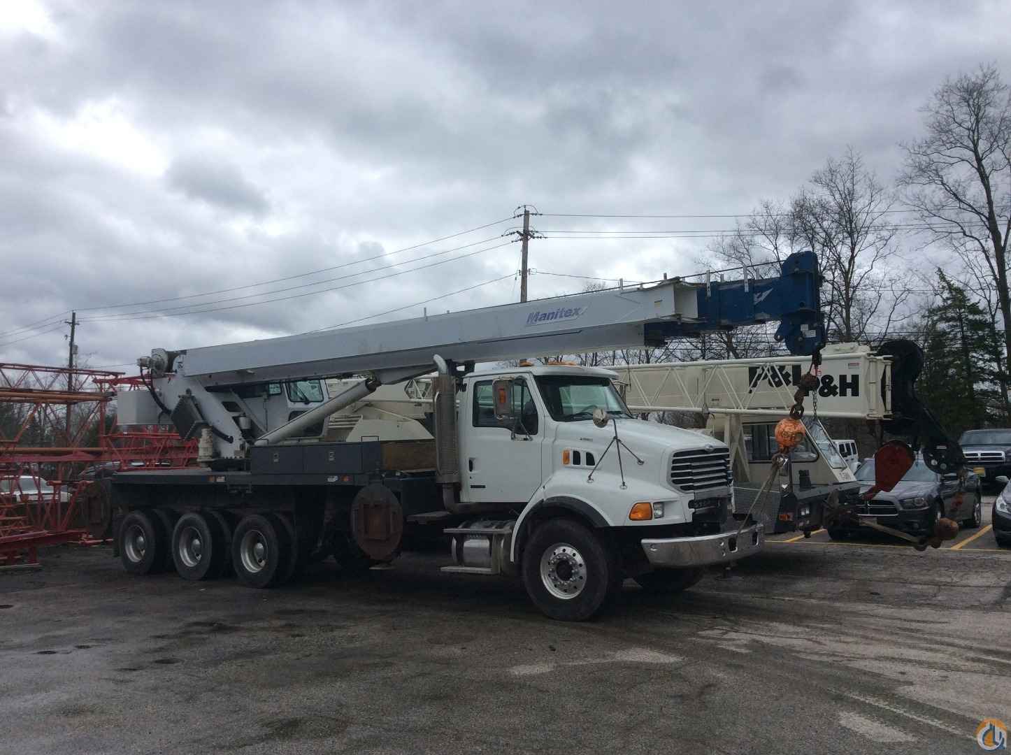 2007 Sterling With Manitex 38124