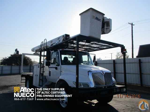 2011 Altec LRV56
