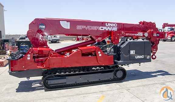 SPYDERCRANE URW706 - The largest mini-crawler available in North America!!