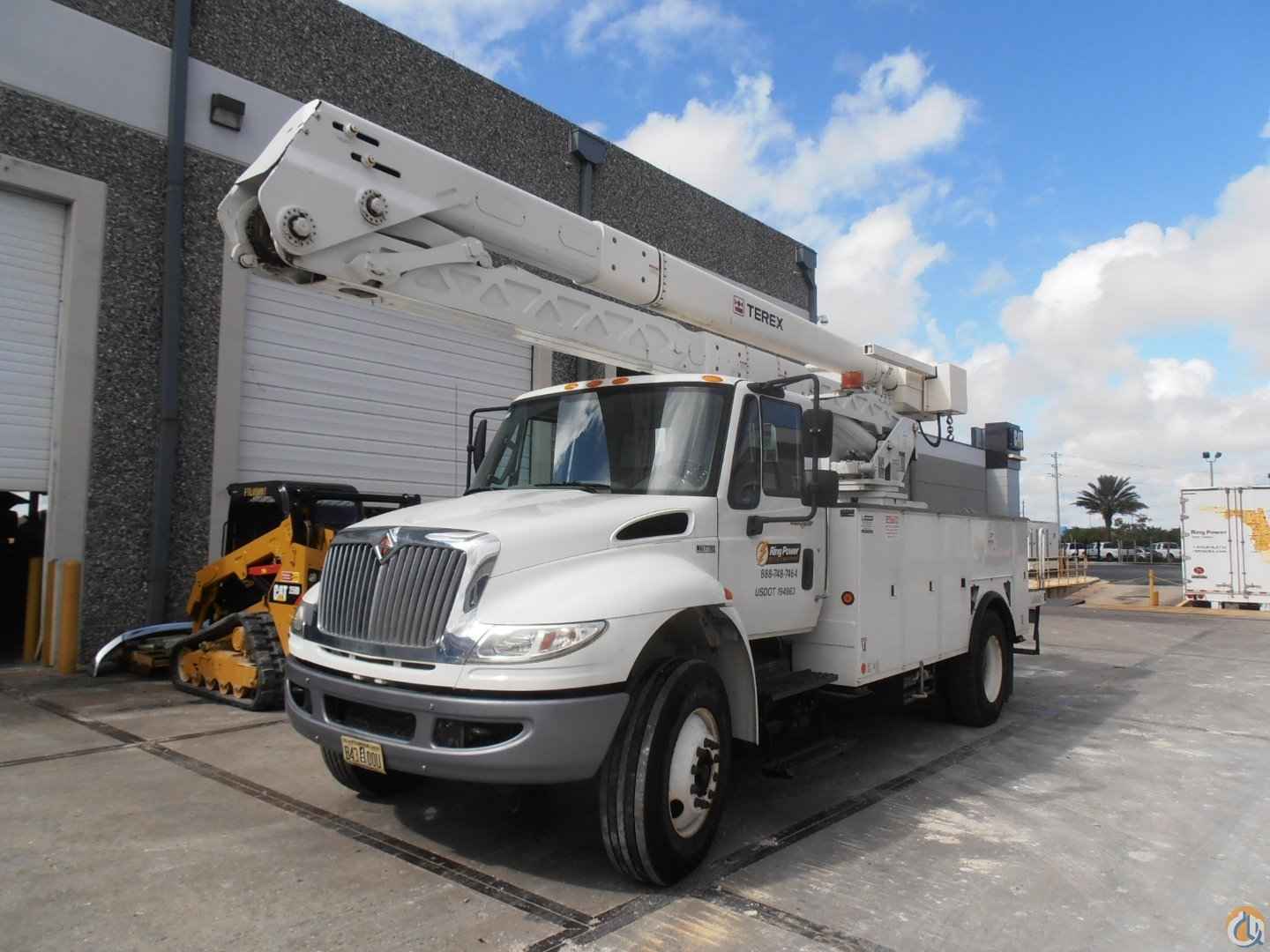 2011 TEREX HRX55
