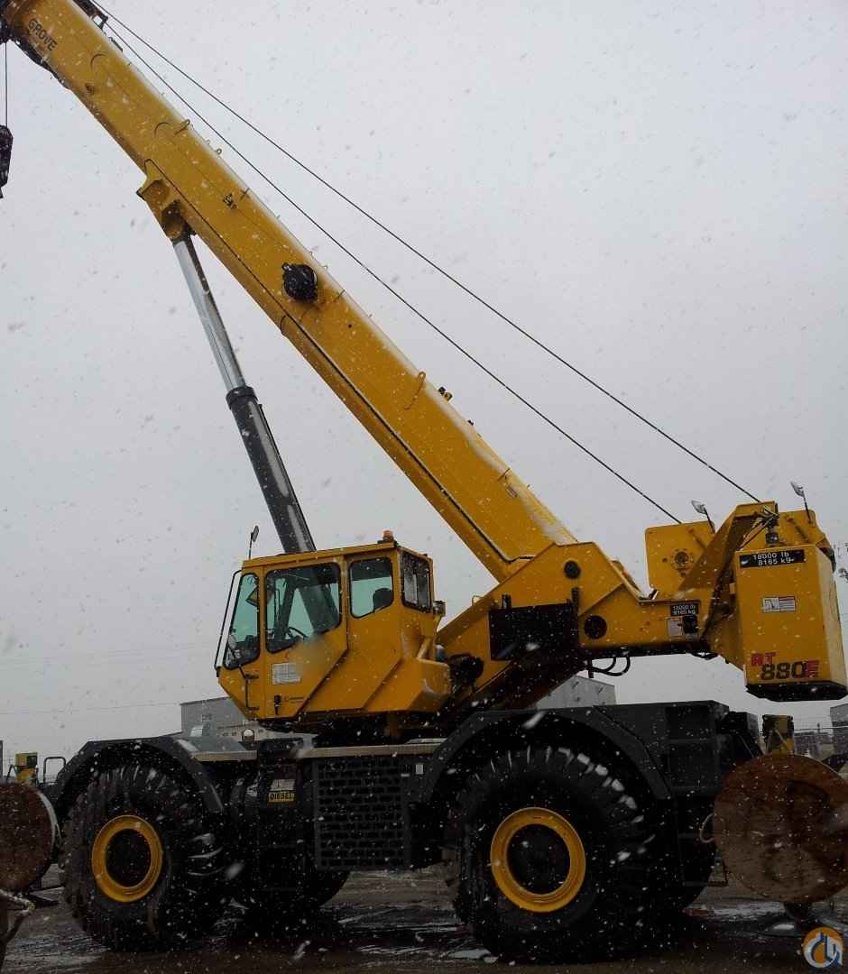 2008 Grove RT880E