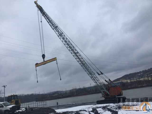 Manitowoc 3900 Lattice-Boom Crawler Crane