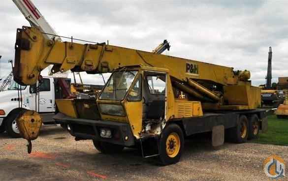 P & H T150 16 Ton Cap Crane