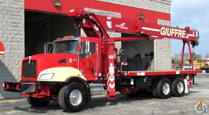 NEW TEREX BT28106 ON 2015 KENWORTH T470 TRUCK