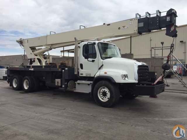 ~2014 FREIGHTLINER with 35 TON TEREX~