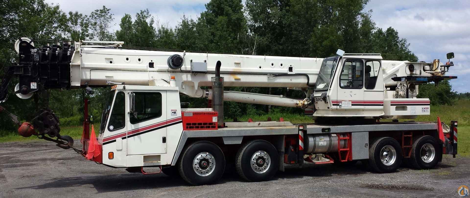 2005 Grove TMS900E in Very Good Condition