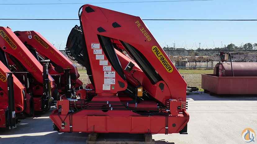 Palfinger PK32080 Performance D Articulating Crane