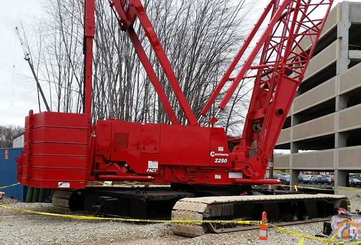 Manitowoc 2250 Series 3