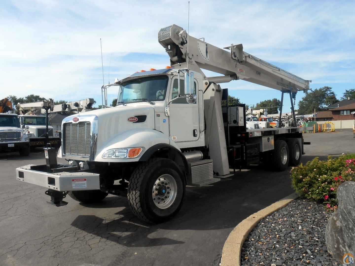 National 9103A 26 Ton Crane, 2015 Peterbilt Model 348 Tandem axle Truck