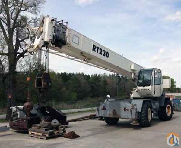 1998 Terex RT 230